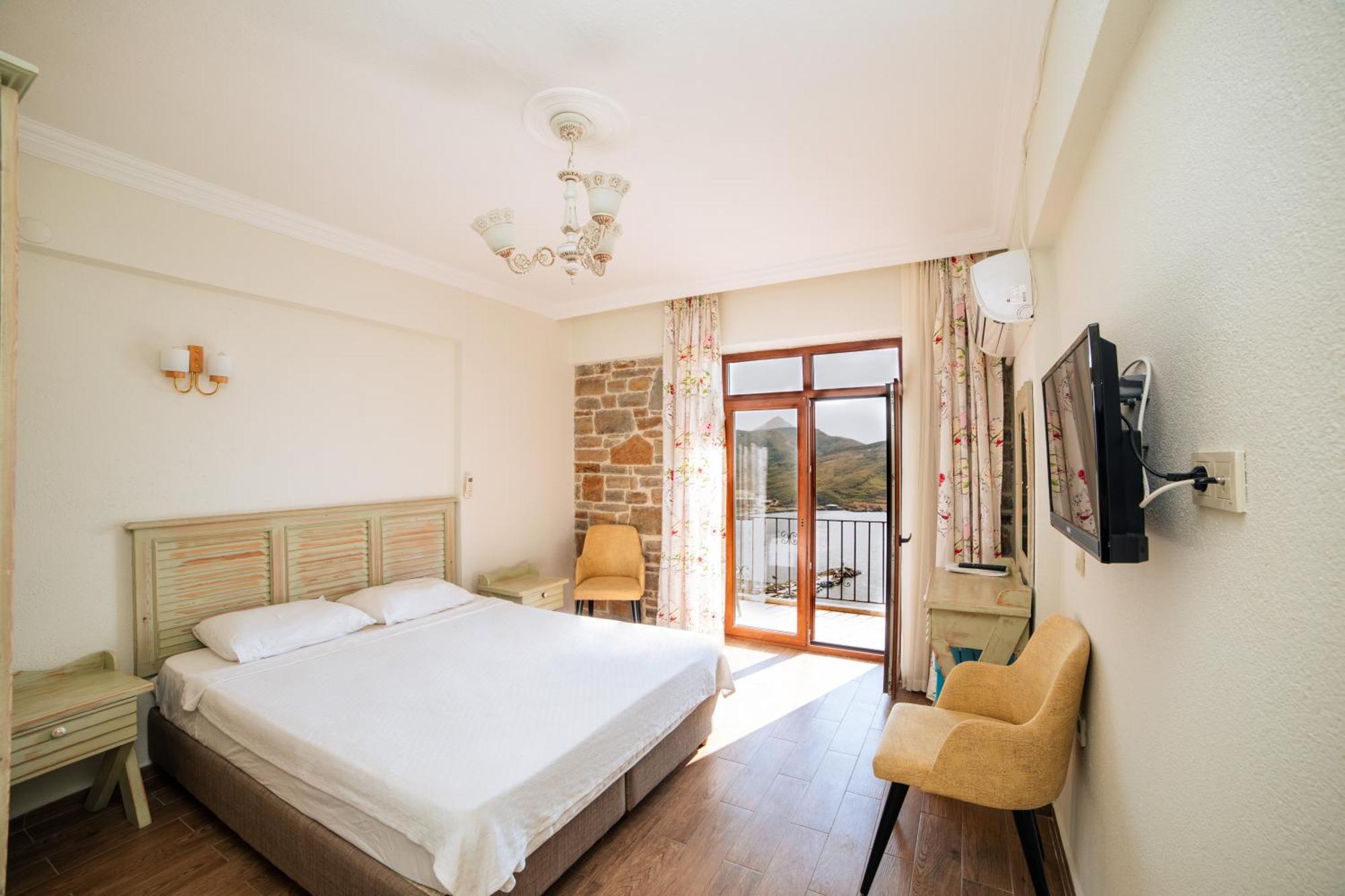 Yakamoz Hotel Goekceada İmroz Exterior foto